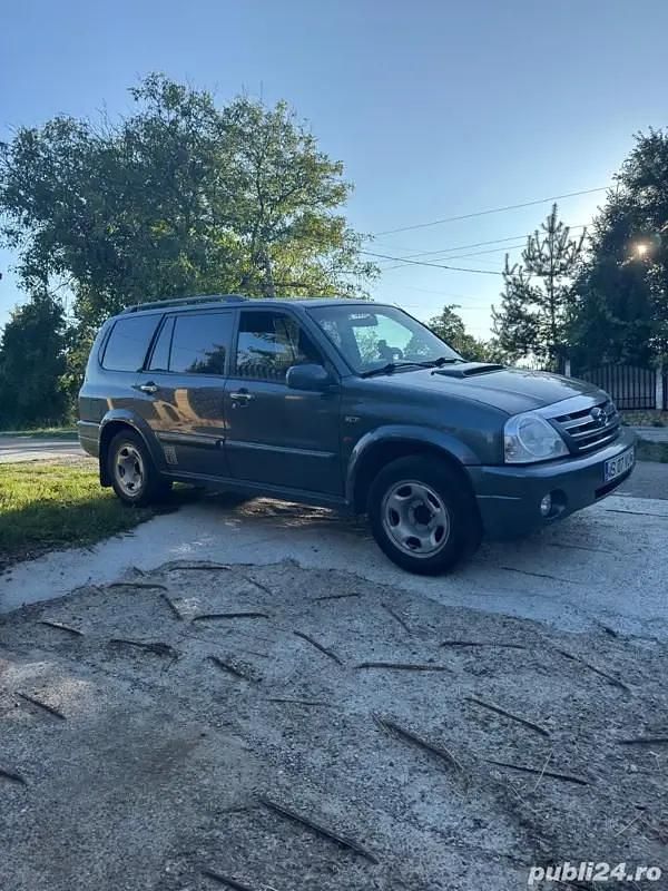 Gri Utilizat 2007 Suzuki Grand Vitara SUV | 6.500 EUR (Scump) - Imagine 1/4