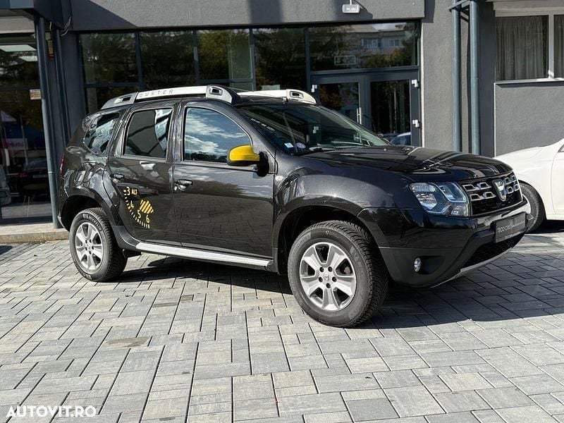 Culoarenegru Utilizat 2015 Dacia Duster Prestige SUV | 6.450 EUR (Preț OK) - Imagine 1/4