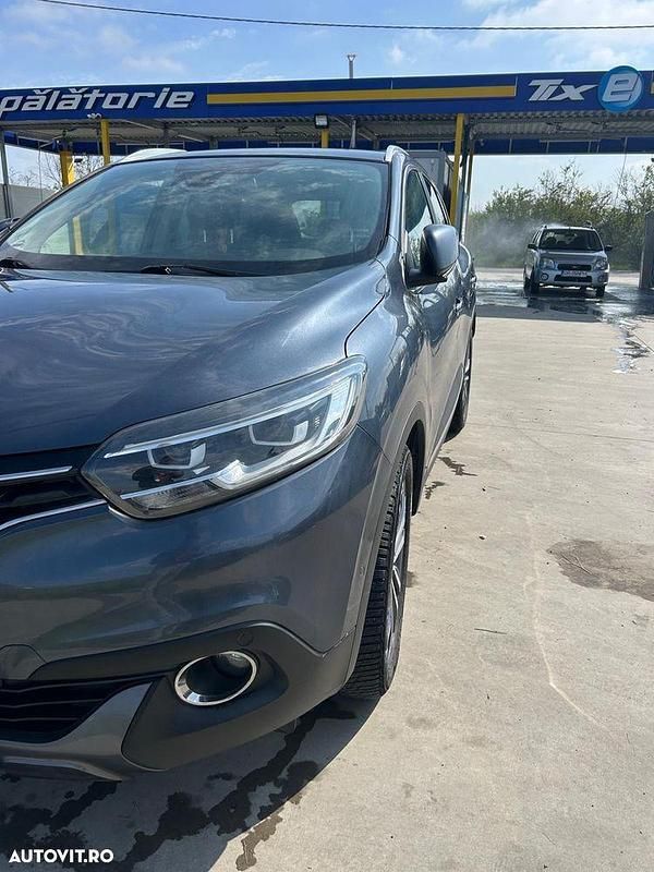 Albastru Utilizat 2017 Renault Kadjar SUV | 11.700 EUR (Preț OK) - Imagine 1/4