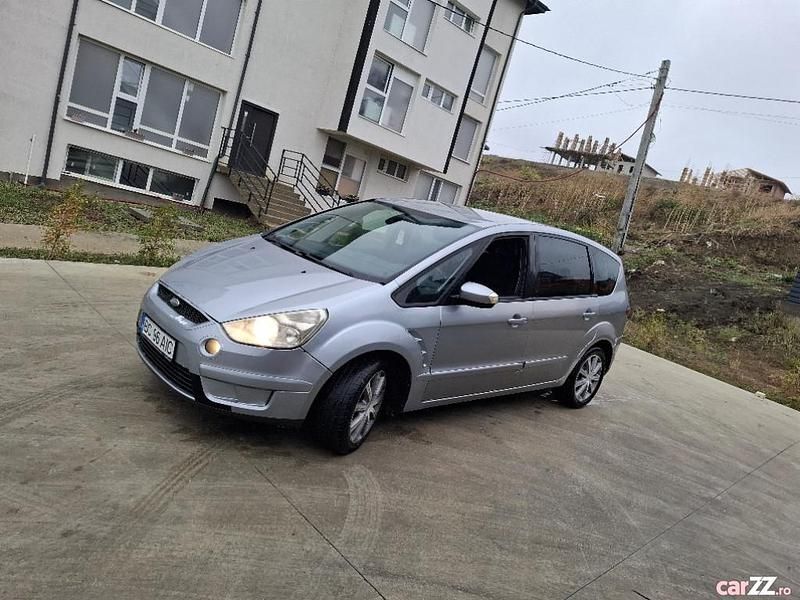 Second-hand Ford S-MAX S 140 CP (102 kW) 2008 Monovolum