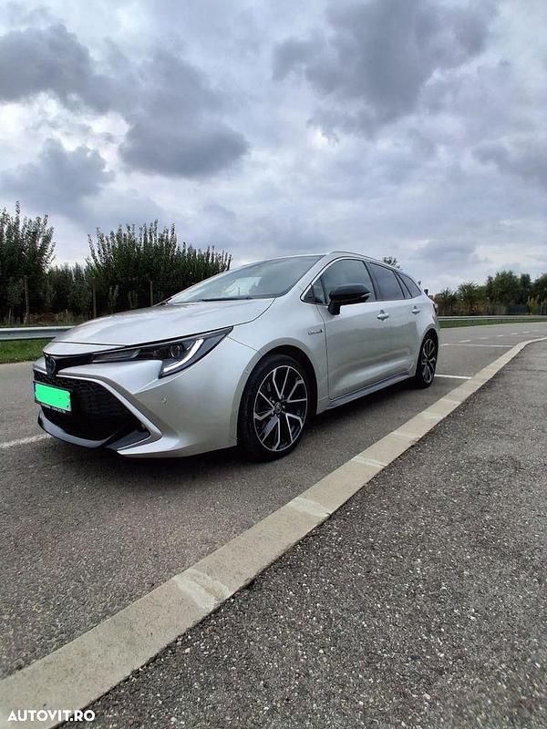 Culoaregri Utilizat 2020 Toyota Corolla Sport Break | 21.600 EUR (Preț bun) - Imagine 1/4