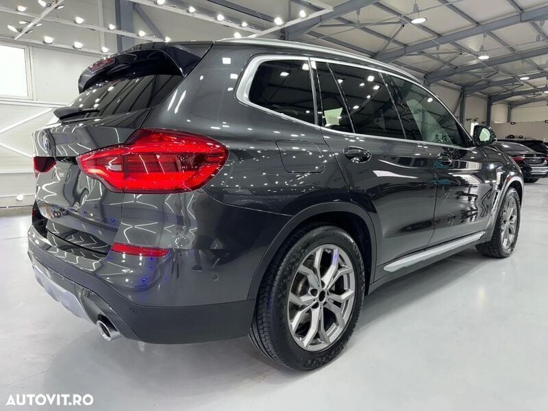 Negru Utilizat 2017 BMW X3 Luxury Line SUV | 19.000 EUR (Preț bun) - Imagine 1/4