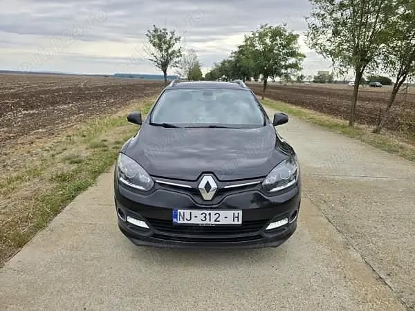 Negru Utilizat 2016 Renault Mégane III Break | 5.700 EUR (Preț bun) - Imagine 1/4
