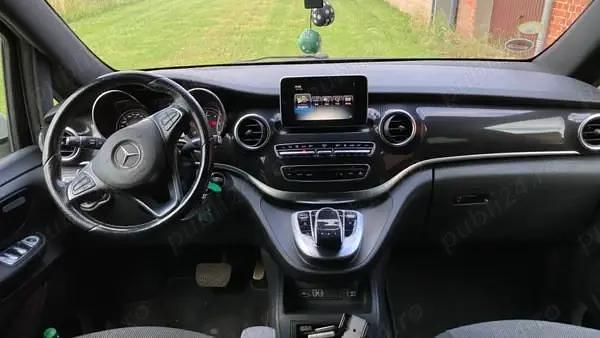 Utilizat 2017 Mercedes V220 Monovolum | 17.500 EUR - Imagine 1/4