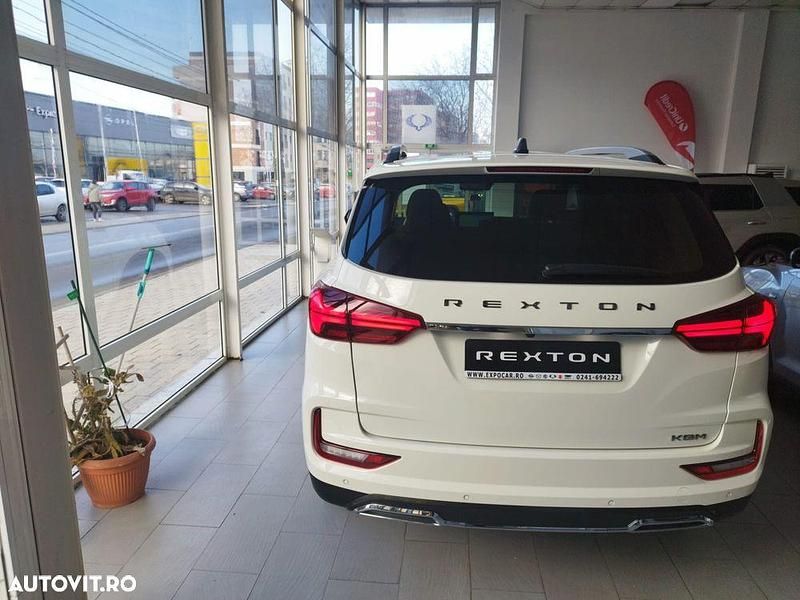 Nouă Ssangyong (KGM) Rexton 202 CP (148 kW) 2025 Culoarealb SUV