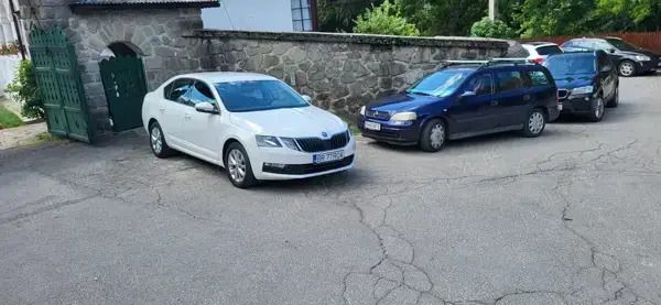 Utilizat 2020 Skoda Octavia Berlinǎ | 12.500 EUR (Preț OK) - Imagine 1/4