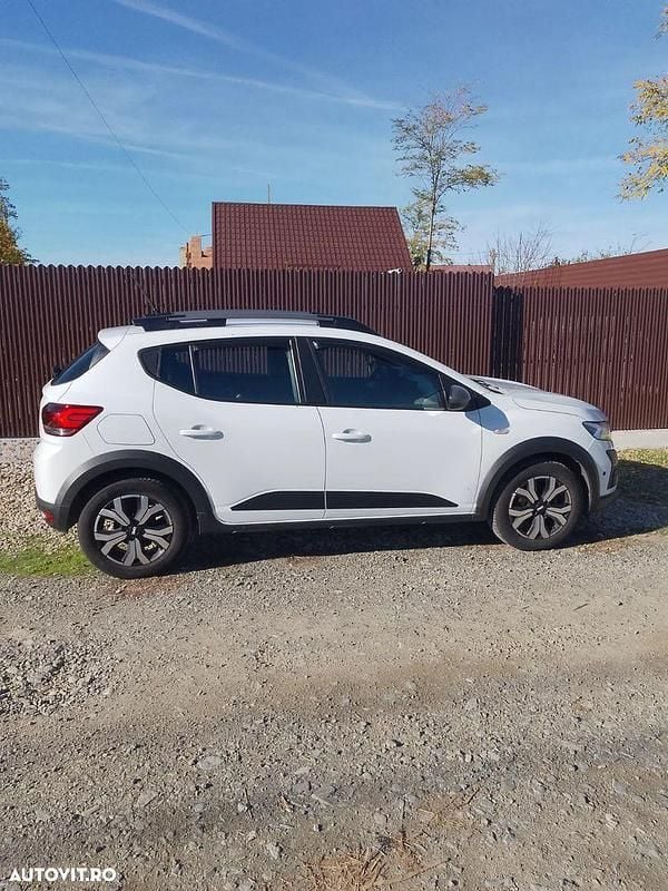 Culoarealb Utilizat 2023 Dacia Sandero | 9.900 EUR - Imagine 1/4