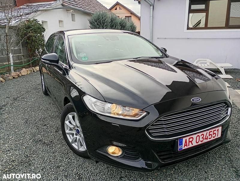 Culoarenegru Utilizat 2015 Ford Mondeo Business Edition Break | 7.499 EUR (Preț OK) - Imagine 1/4