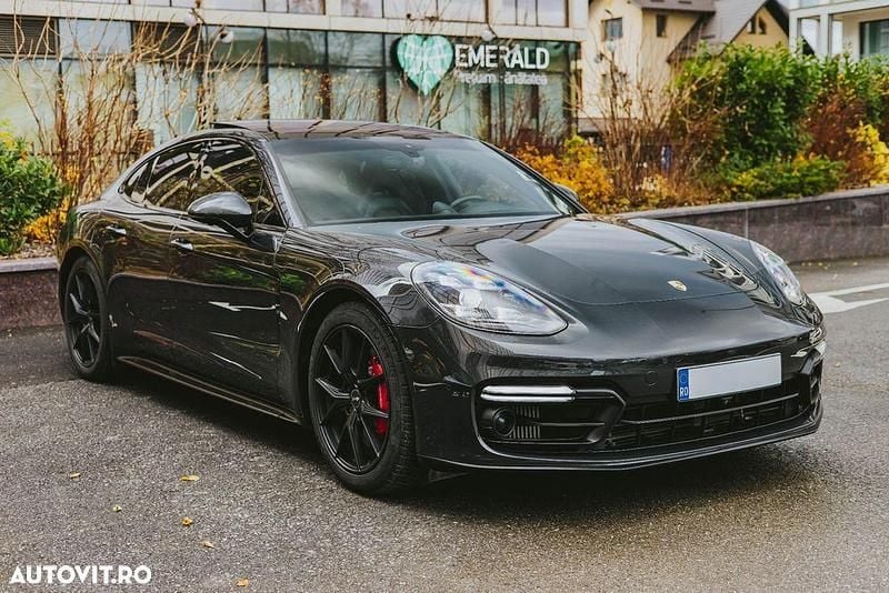 Second-hand Porsche Panamera GTS 460 CP (338 kW) 2018 Culoarenegru Berlinǎ