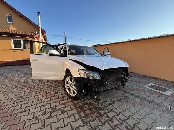 Utilizat 2011 Audi Q5 SUV | 8.500 EUR (Super Preț) - Imagine 1/4