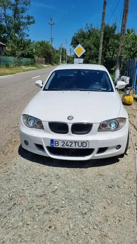 Utilizat 2011 BMW 116 Hatchback | 6.500 EUR - Imagine 1/4