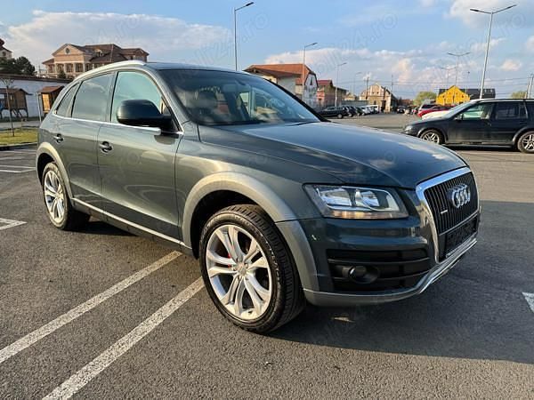 Second-hand Audi Q5 170 CP (125 kW) 2009 Gri SUV