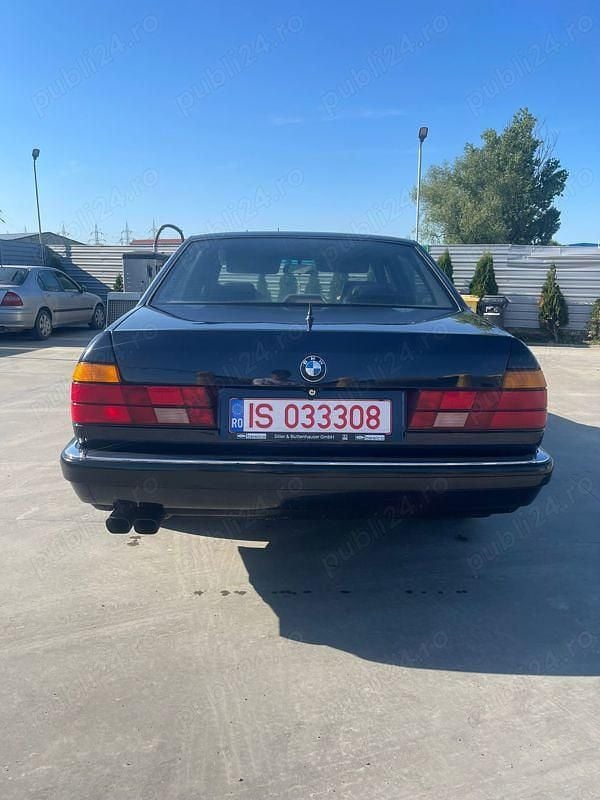 Second-hand BMW 730L 188 CP (138 kW) 1991 Albastru Berlinǎ