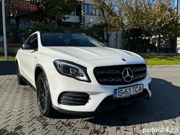 Utilizat 2019 Mercedes GLA220 SUV | 25.500 EUR - Imagine 1/4