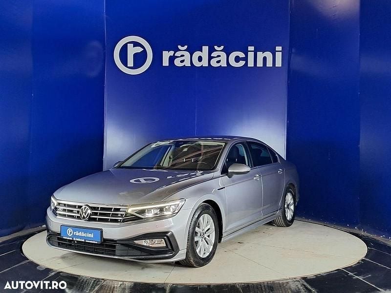 Culoaregri Utilizat 2020 VW Passat Berlinǎ | 22.450 EUR (Puțin scump) - Imagine 1/4