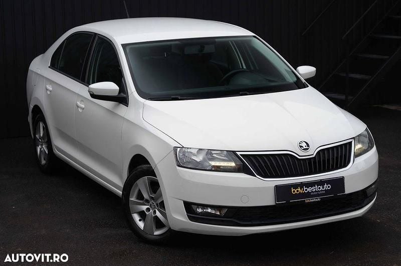 Second-hand Skoda Rapid 95 CP (69 kW) 2019 Culoarealb Hatchback