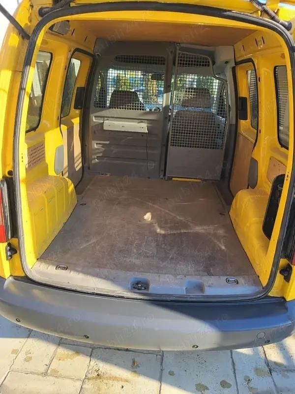 Second-hand VW Caddy 69 CP (50 kW) 2006 Galben Monovolum