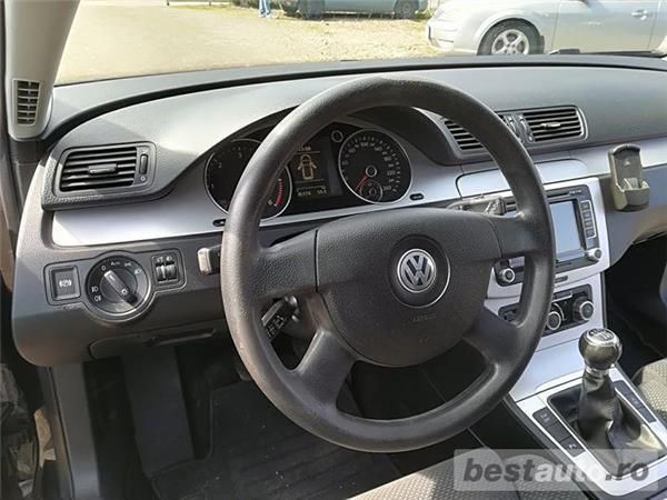 Second-hand VW Passat 105 CP (77 kW) 2010 Negru Break
