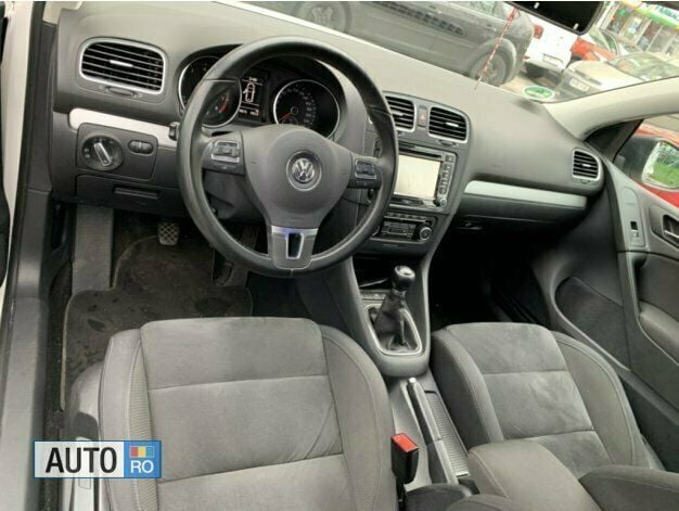 Second-hand VW Golf VI GT 160 CP (117 kW) 2011 Alb Hatchback