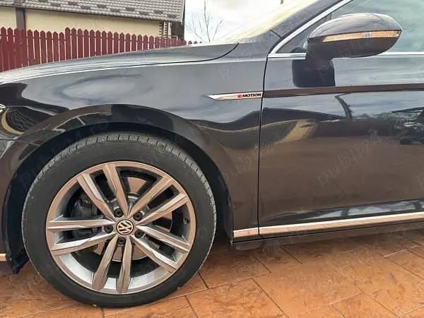 Second-hand VW Passat 239 CP (175 kW) 2016 Berlinǎ