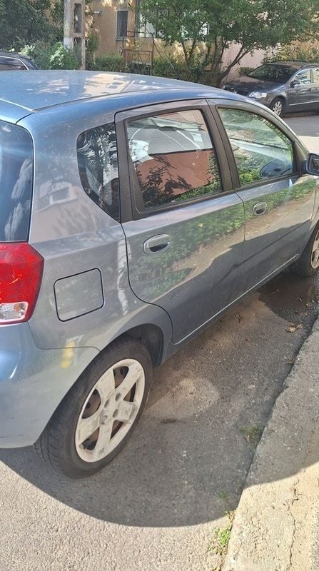 Second-hand Chevrolet Aveo 69 CP (50 kW) 2008 Albastru Hatchback