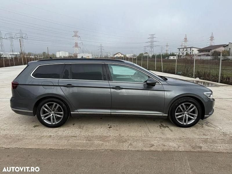 Culoaregri Utilizat 2016 VW Passat Comfortline Break | 13.000 EUR (Preț OK) - Imagine 1/4