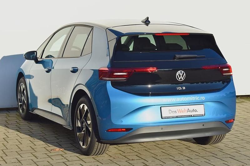 Nouă VW ID.3 Pro 169 kW (231 CP) 2025 Albastru mediu  metalic Hatchback