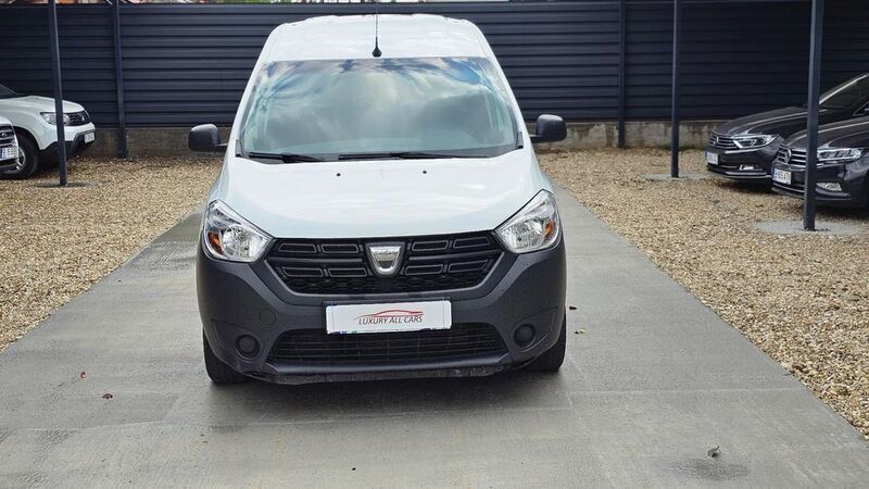 Alb Utilizat 2020 Dacia Dokker Van | 7.999 EUR (Preț OK) - Imagine 1/4