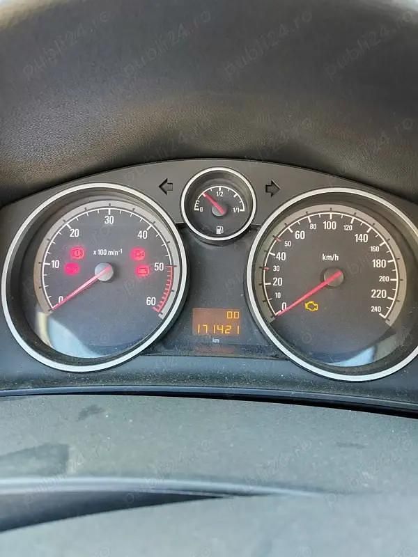 Second-hand Opel Astra 110 CP (80 kW) 2005 Gri Hatchback