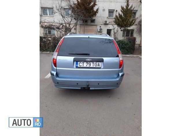 Second-hand Ford Mondeo 131 CP (96 kW) 2005 Gri Break