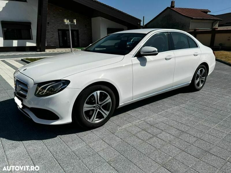 Alb Utilizat 2018 Mercedes E200 Avantgarde Berlinǎ | 32.000 EUR (Preț OK) - Imagine 1/4