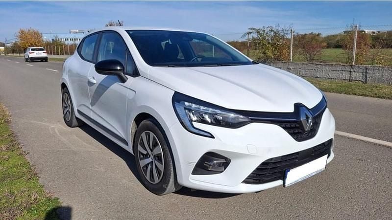 Second-hand Renault Clio V 140 CP (102 kW) 2022