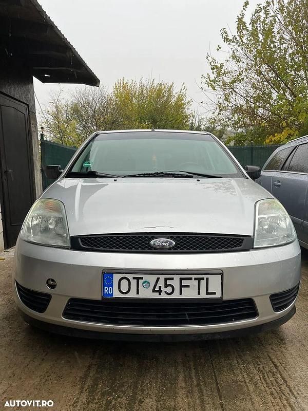 Culoaregri Utilizat 2005 Ford Fiesta Hatchback | 999 EUR (Preț OK) - Imagine 1/4