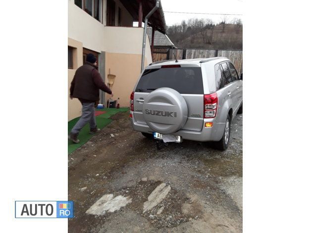 Second-hand Suzuki Grand Vitara 95 CP (69 kW) 2008 Gri SUV