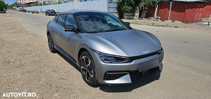 Gri Utilizat 2023 Kia EV6 4 SUV | 39.000 EUR - Imagine 1/4