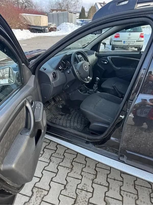 Second-hand Dacia Duster 110 CP (80 kW) 2014 SUV
