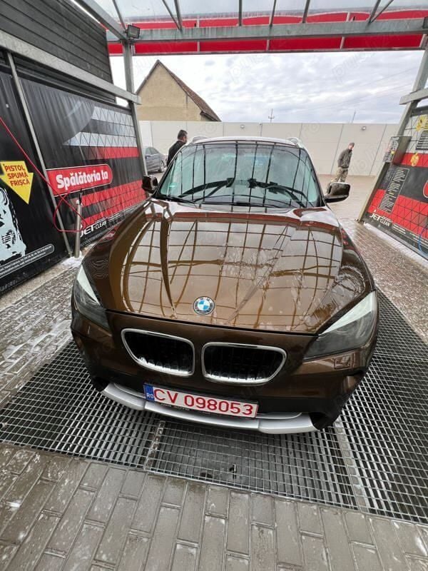 Maro Utilizat 2010 BMW X1 SUV | 8.500 EUR (Preț OK) - Imagine 1/4