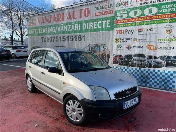 Argintiu Utilizat 2003 Ford Fusion Berlinǎ | 1.999 EUR (Preț OK) - Imagine 1/4