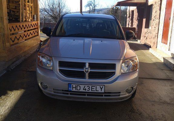 Second-hand Dodge Caliber SXT 137 CP (100 kW) 2008 Argintiu Hatchback