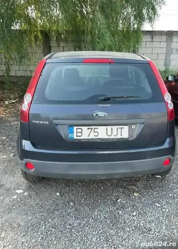 Utilizat 2008 Ford Fiesta Hatchback | 5.300 EUR - Imagine 1/4