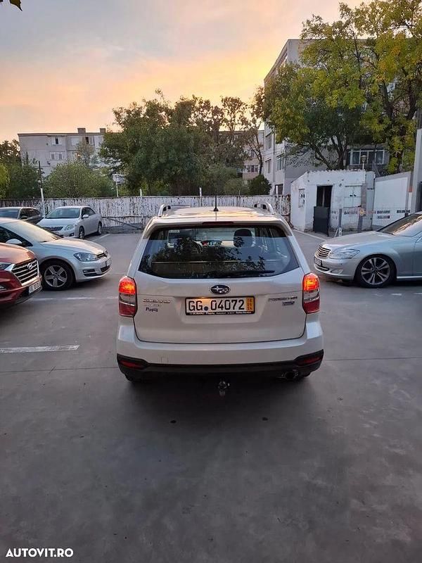 Second-hand Subaru Forester Exclusive+ 147 CP (108 kW) 2015 Alb SUV