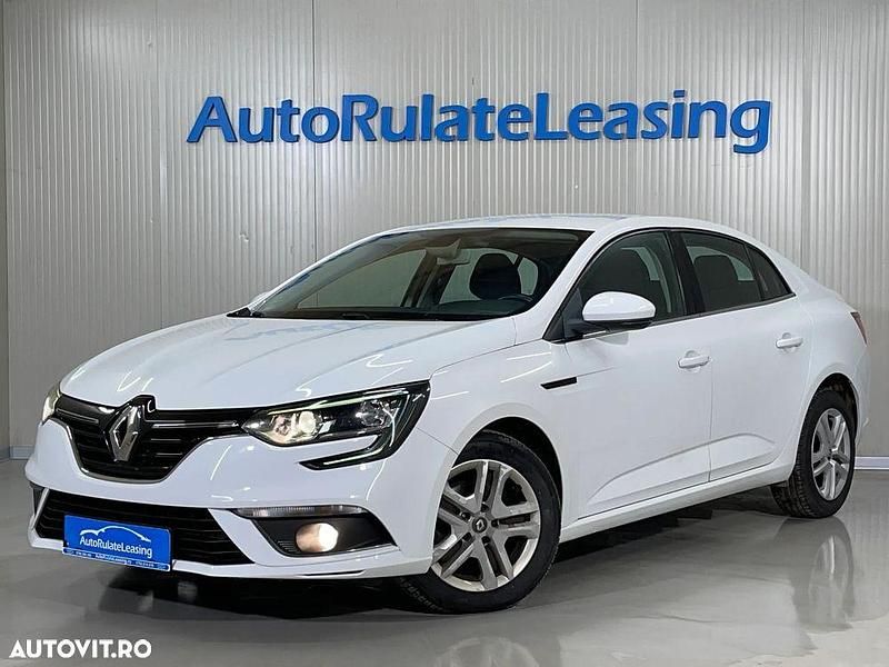 Culoarealb Utilizat 2019 Renault Mégane IV Zen Berlinǎ | 12.190 EUR (Preț OK) - Imagine 1/4