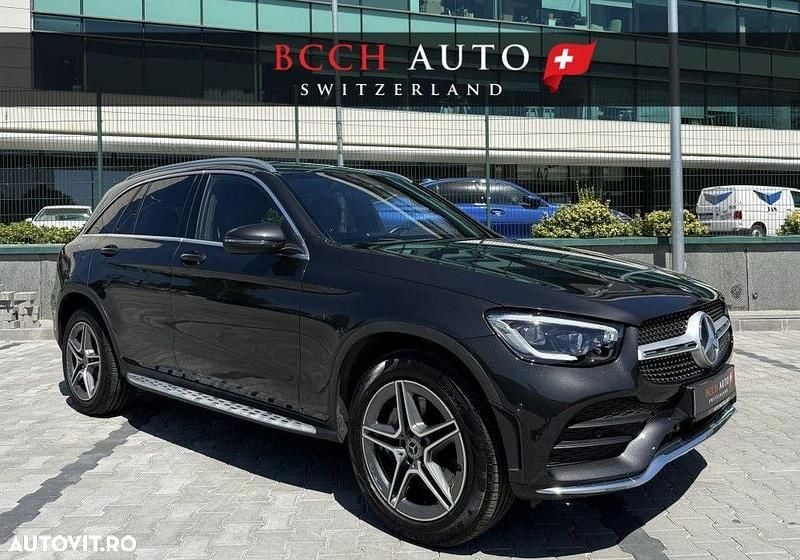 Gri Utilizat 2020 Mercedes GLC300e SUV | 44.689 EUR - Imagine 1/4