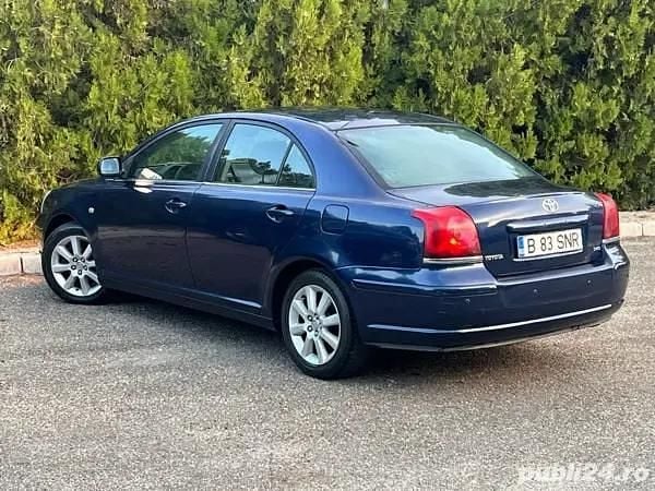 Utilizat 2007 Toyota Avensis Berlinǎ | 1.600 EUR (Preț OK) - Imagine 1/4