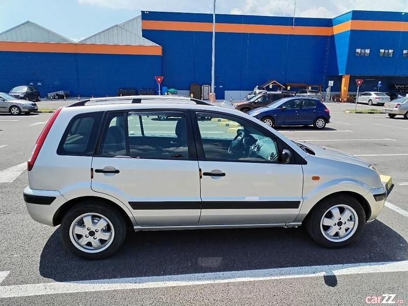 Second-hand Ford Fusion 80 CP (58 kW) 2006 Hatchback
