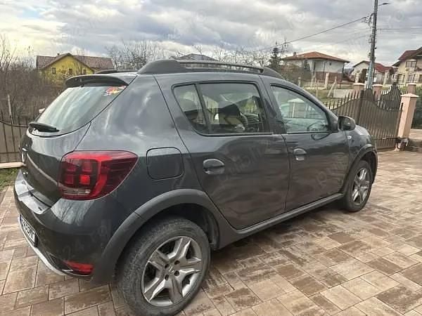 Second-hand Dacia Sandero Stepway 90 CP (66 kW) 2019