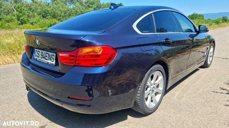 Second-hand BMW 420 Sport Line 190 CP (139 kW) 2015 Culoarealbastru Berlinǎ