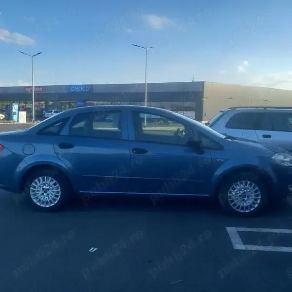 Utilizat 2009 Fiat Linea Berlinǎ | 1.499 EUR - Imagine 1/4