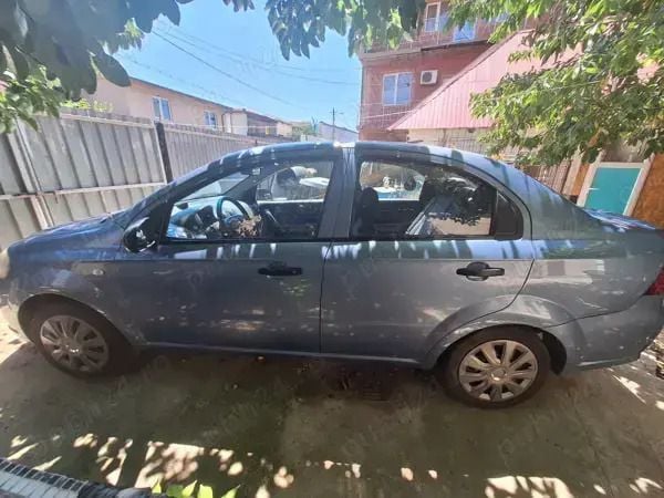 Utilizat 2008 Chevrolet Aveo Berlinǎ | 1.200 EUR (Super Preț) - Imagine 1/4