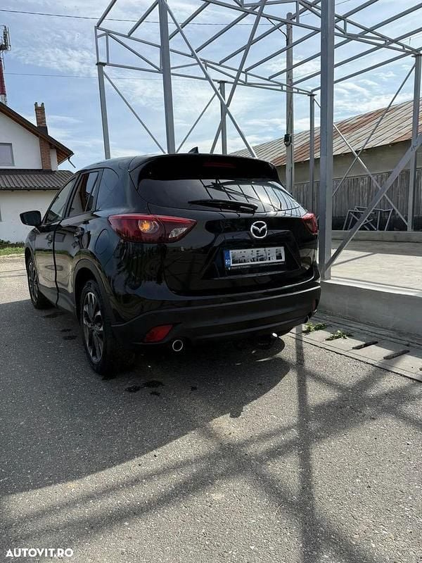 Culoarenegru Utilizat 2015 Mazda CX-5 SUV | 13.900 EUR (Scump) - Imagine 1/4